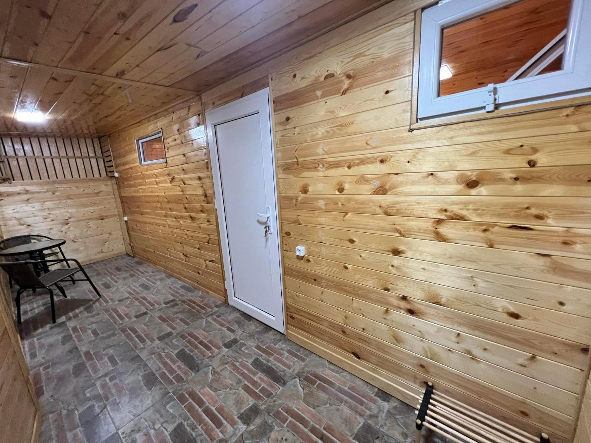 Апартаменти Wooden House Gariba